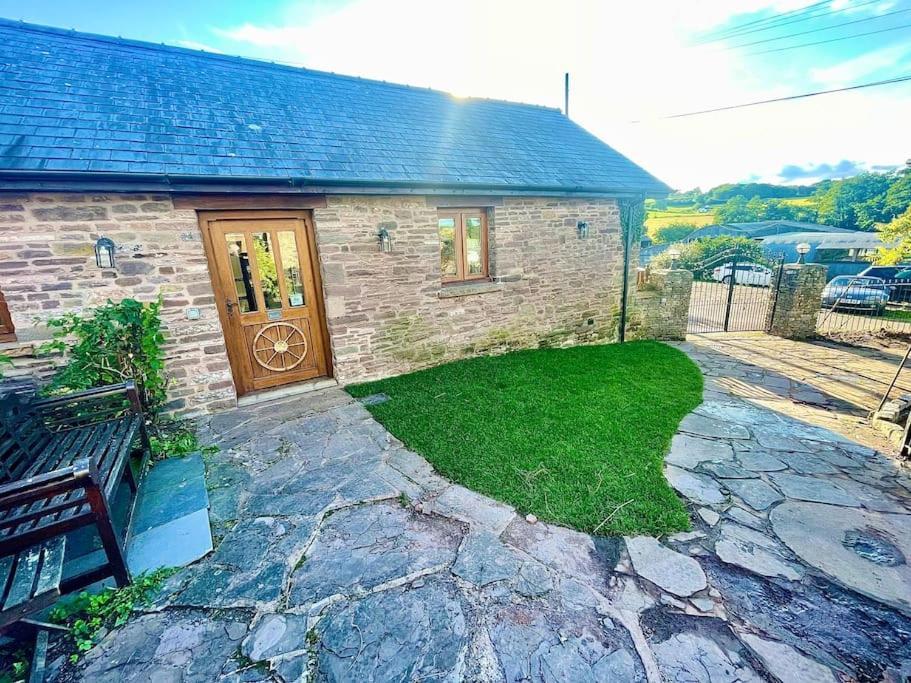 Stone Built Barn In A Beautiful Rural Setting Villa Llangwm-Isaf Exterior photo